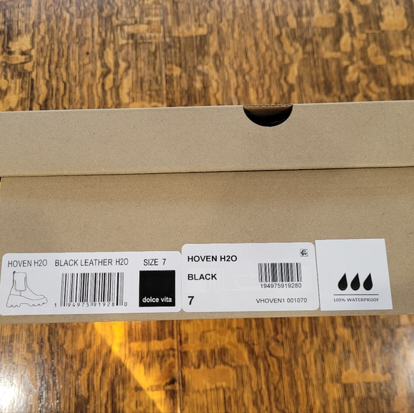 NEW Dolce Vita Hoven H2O Boots. Black Leather. Platform. Waterproof. 7. - Picture 4 of 16